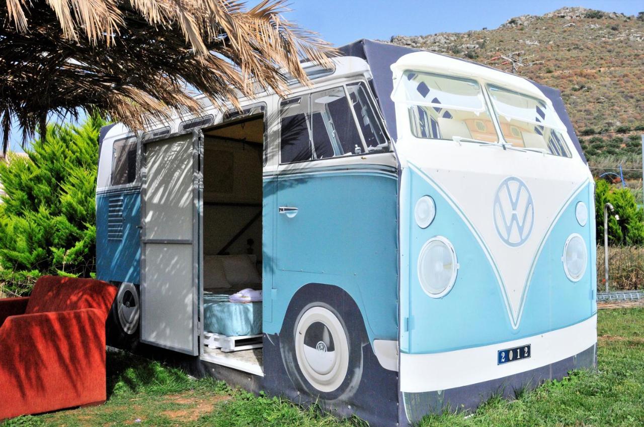 הוילה קיסאמוס Cornelia Hippie Magic Bus מראה חיצוני תמונה