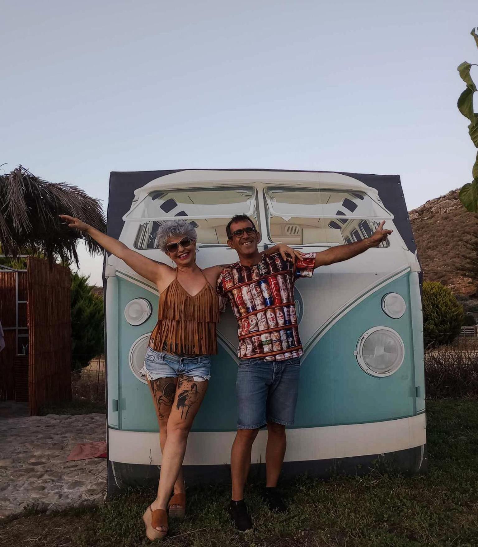 הוילה קיסאמוס Cornelia Hippie Magic Bus מראה חיצוני תמונה